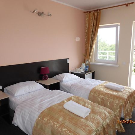 Shellman Apart Hotel Οδησσός Δωμάτιο φωτογραφία
