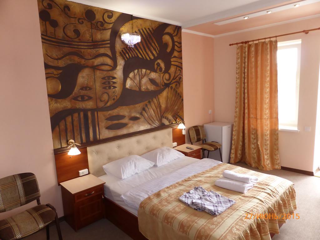 Shellman Apart Hotel Οδησσός Δωμάτιο φωτογραφία